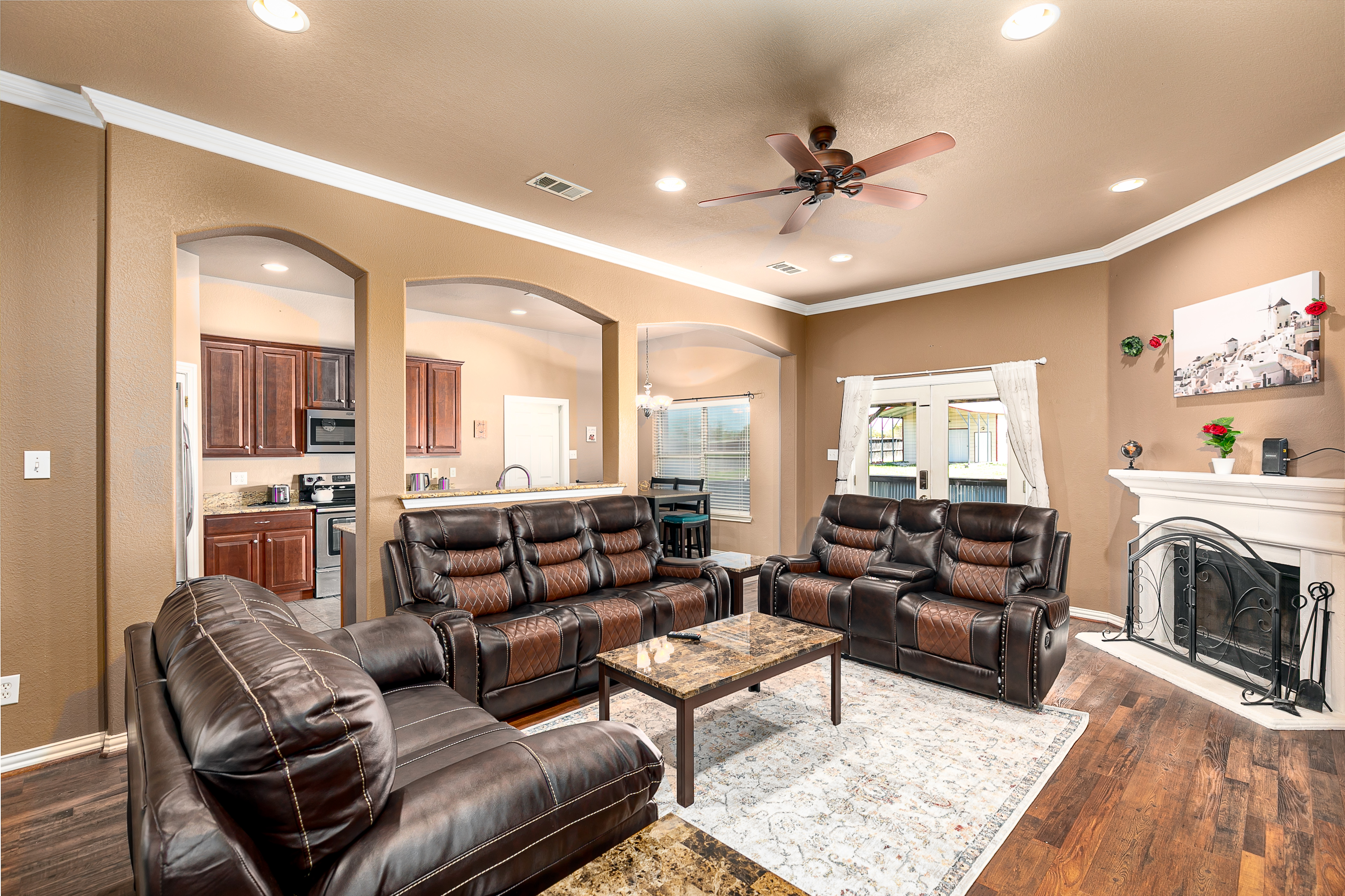 CountryView living room
