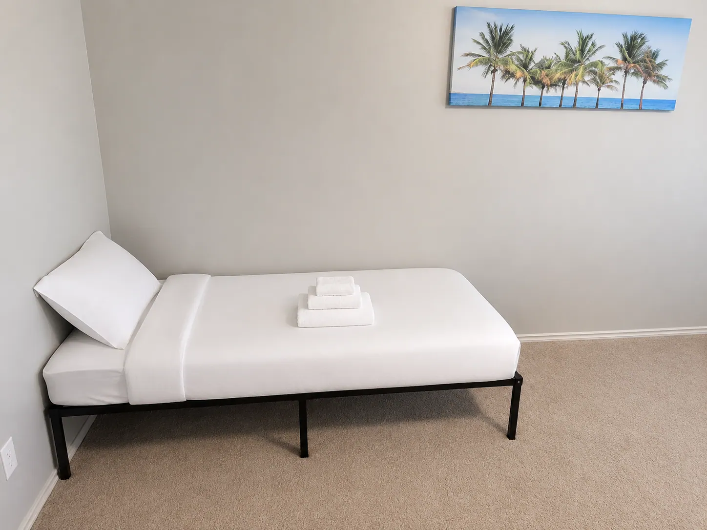 Meadowstone master bedroom with twin setup